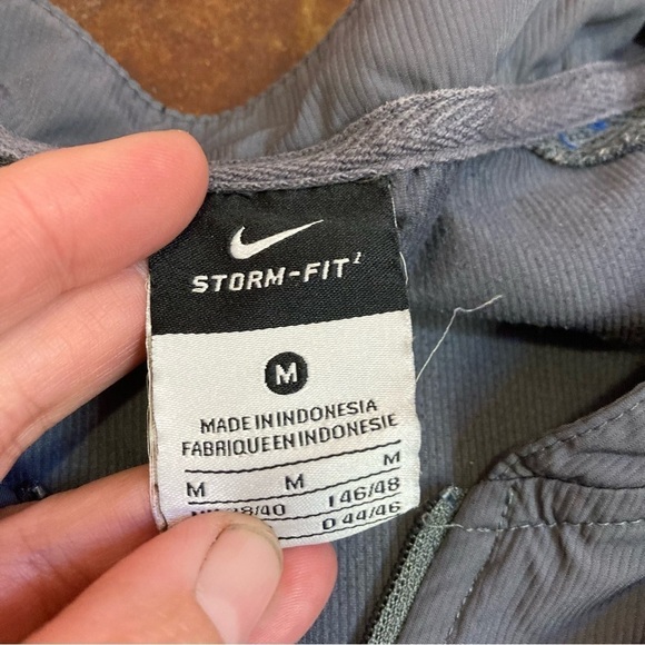 Men’s Nike Grey and Royal Coach’s Shirt - Picture 2 of 5